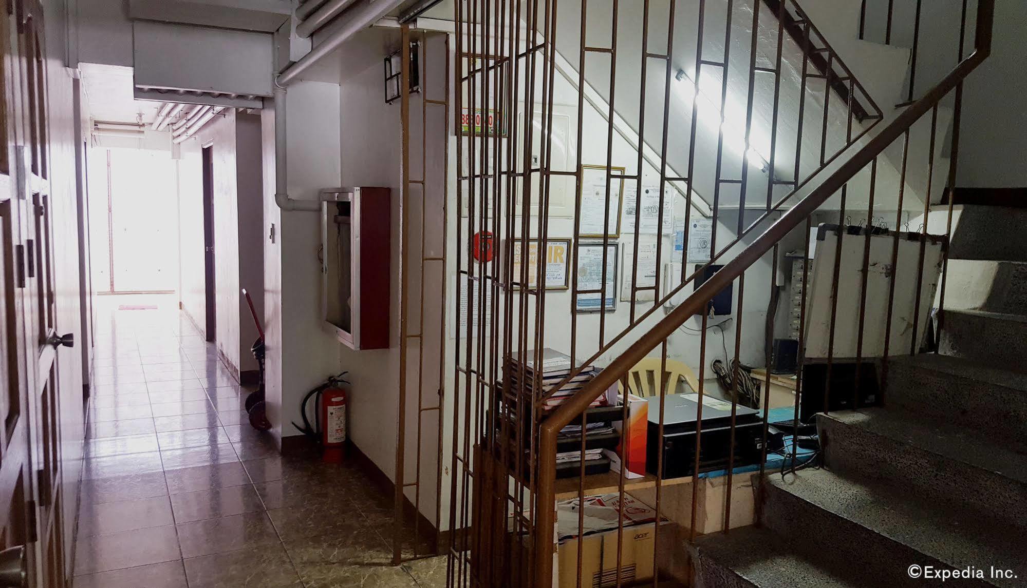 Oyo 859 City Stay Inns Pasong Tamo Makati City Dış mekan fotoğraf